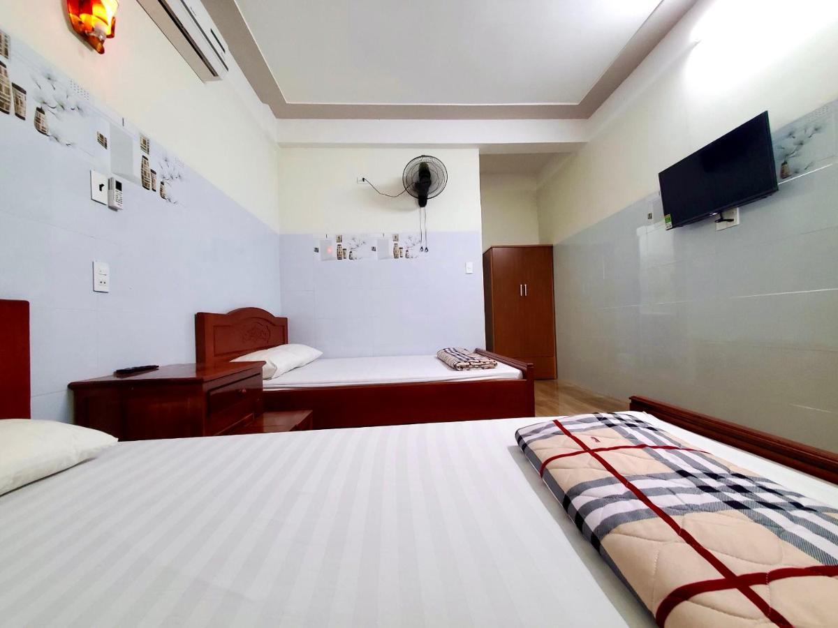 Nha Nghi Thanh Duy Quảng Ngãi Exteriör bild